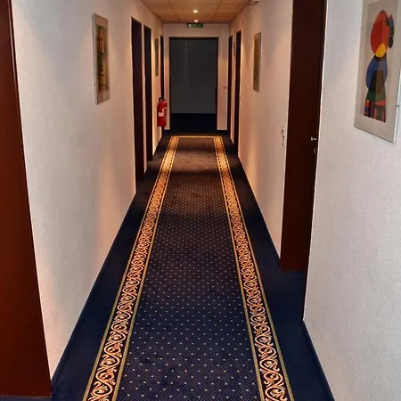 Garni Oberrhein Hotel 3*